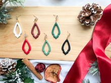 Load image into Gallery viewer, Fancy Teardrops