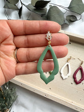 Load image into Gallery viewer, Sea Green