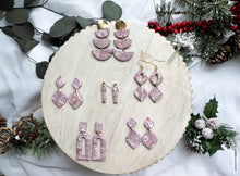 Load image into Gallery viewer, Red Marbled