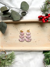 Load image into Gallery viewer, Red Marbled