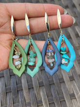 Load image into Gallery viewer, Fancy Teardrop Gemstones