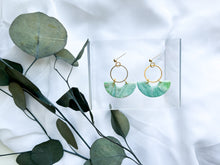 Load image into Gallery viewer, Sparkling Seafoam