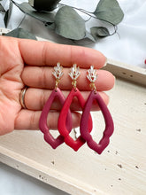 Load image into Gallery viewer, Fancy Teardrops