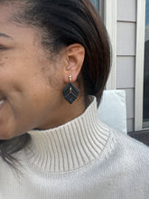 Load image into Gallery viewer, Kendra Mini’s