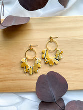 Load image into Gallery viewer, Yellow Watercolor