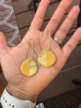 Load image into Gallery viewer, Half and Half Yellow Drops