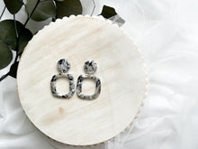 Load image into Gallery viewer, Black & White translucent