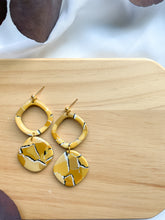 Load image into Gallery viewer, Yellow Watercolor