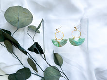 Load image into Gallery viewer, Sparkling Seafoam