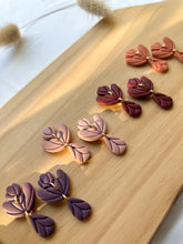 Load image into Gallery viewer, Elegant Scalloped 3 Piece