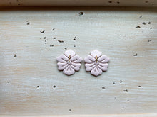 Load image into Gallery viewer, Flower Dangles