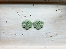 Load image into Gallery viewer, Flower Dangles