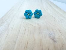 Load image into Gallery viewer, Flower Power Studs