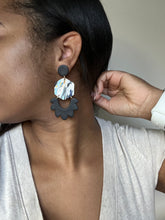 Load image into Gallery viewer, Abstract scraps collection