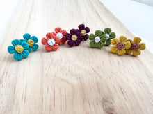 Load image into Gallery viewer, Flower Power Studs