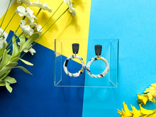 Load image into Gallery viewer, Abstract scraps collection