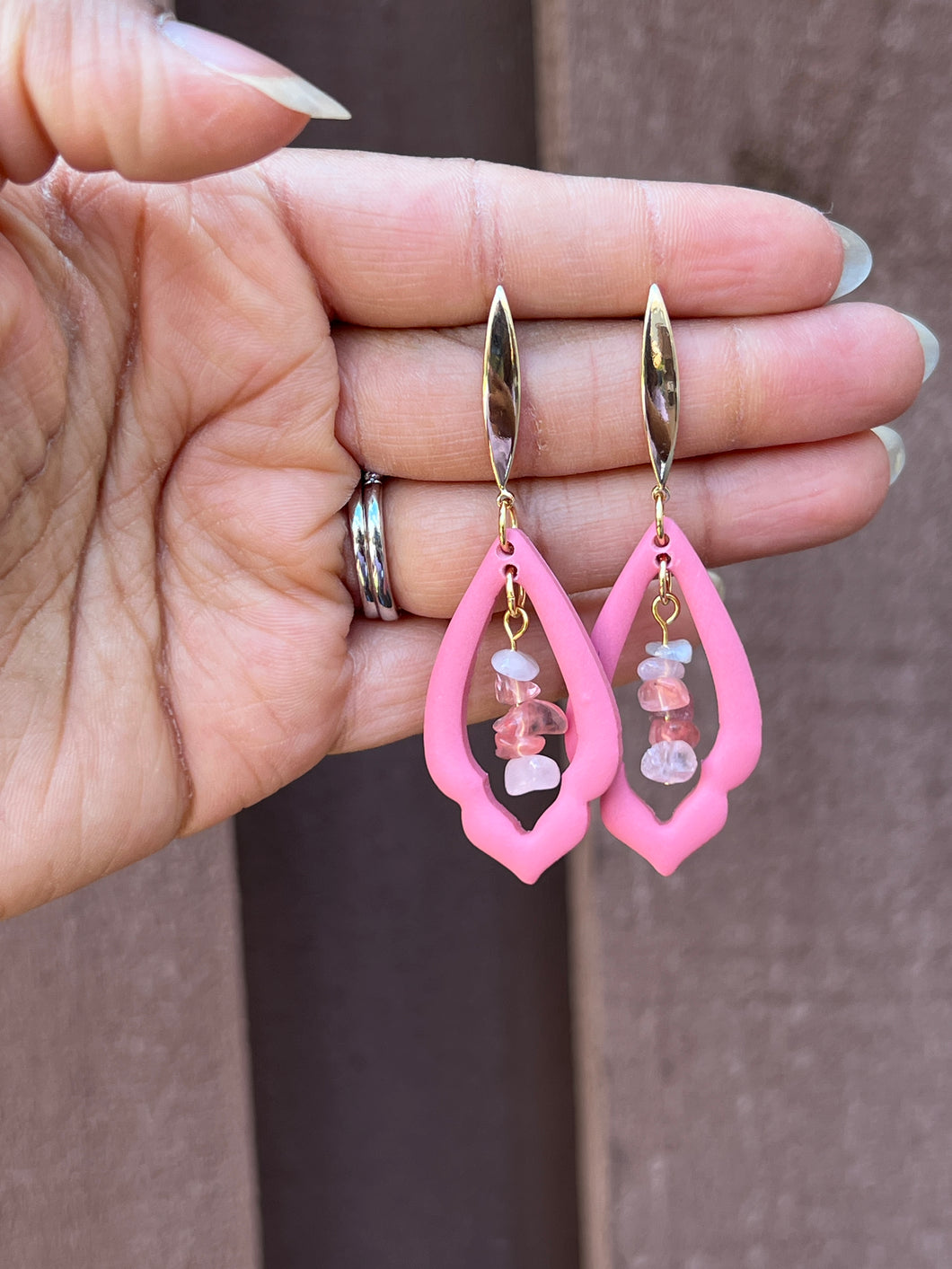 Fancy Teardrop Gemstones