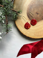 Load image into Gallery viewer, Golden Carmine
