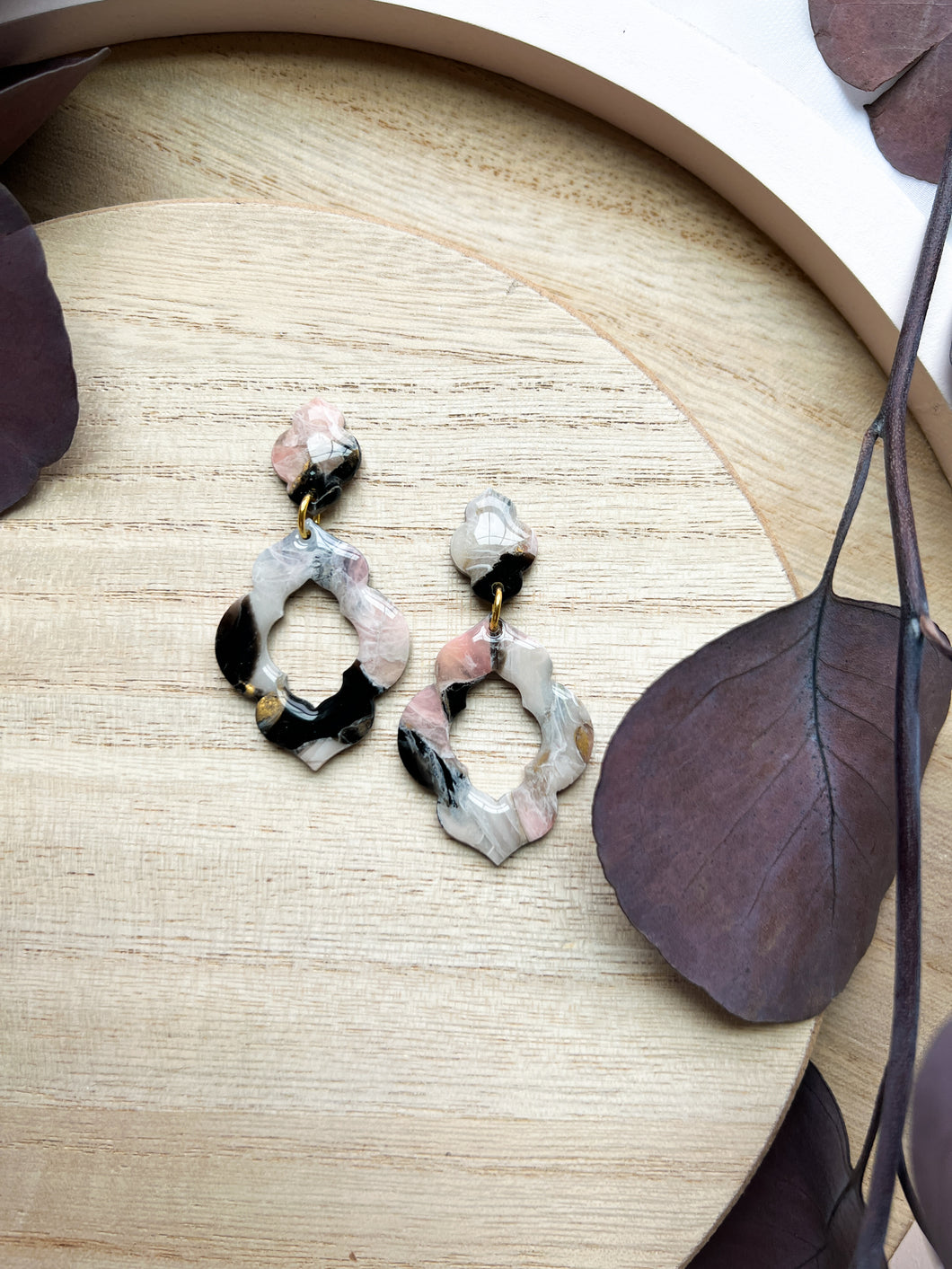 Black + Pink Quartz