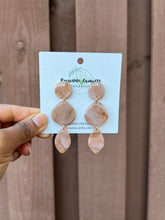 Load image into Gallery viewer, Shimmering Gold Tones
