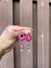 Load image into Gallery viewer, Pointed Teardrop Gemstones
