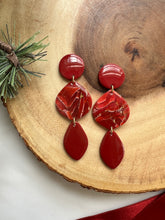 Load image into Gallery viewer, Golden Carmine
