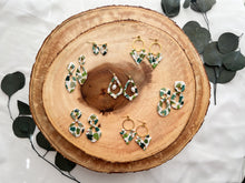 Load image into Gallery viewer, Green &amp; Gold Terrazzo
