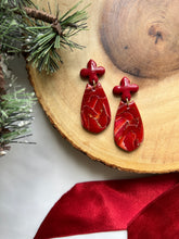 Load image into Gallery viewer, Golden Carmine
